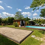 & D'hotes - Le Petit Bali