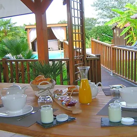 & D'hotes - Le Petit Bali Frühstückspension 3*