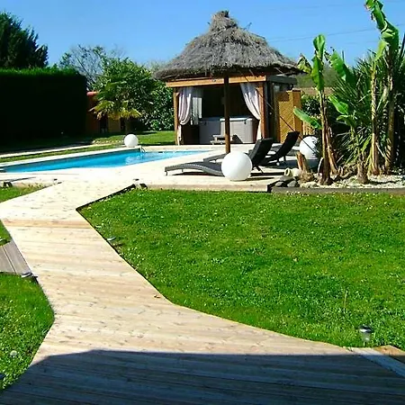 & D'hotes - Le Petit Bali Frühstückspension Saint-Pandelon