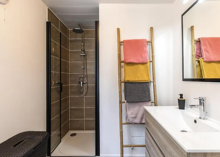 & D'hotes - Le Petit Bali 3* Saint-Pandelon